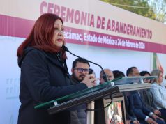 Alcaldesa Rosi Wong encabeza la ceremonia de abanderamiento de escoltas por el Día de la Bandera